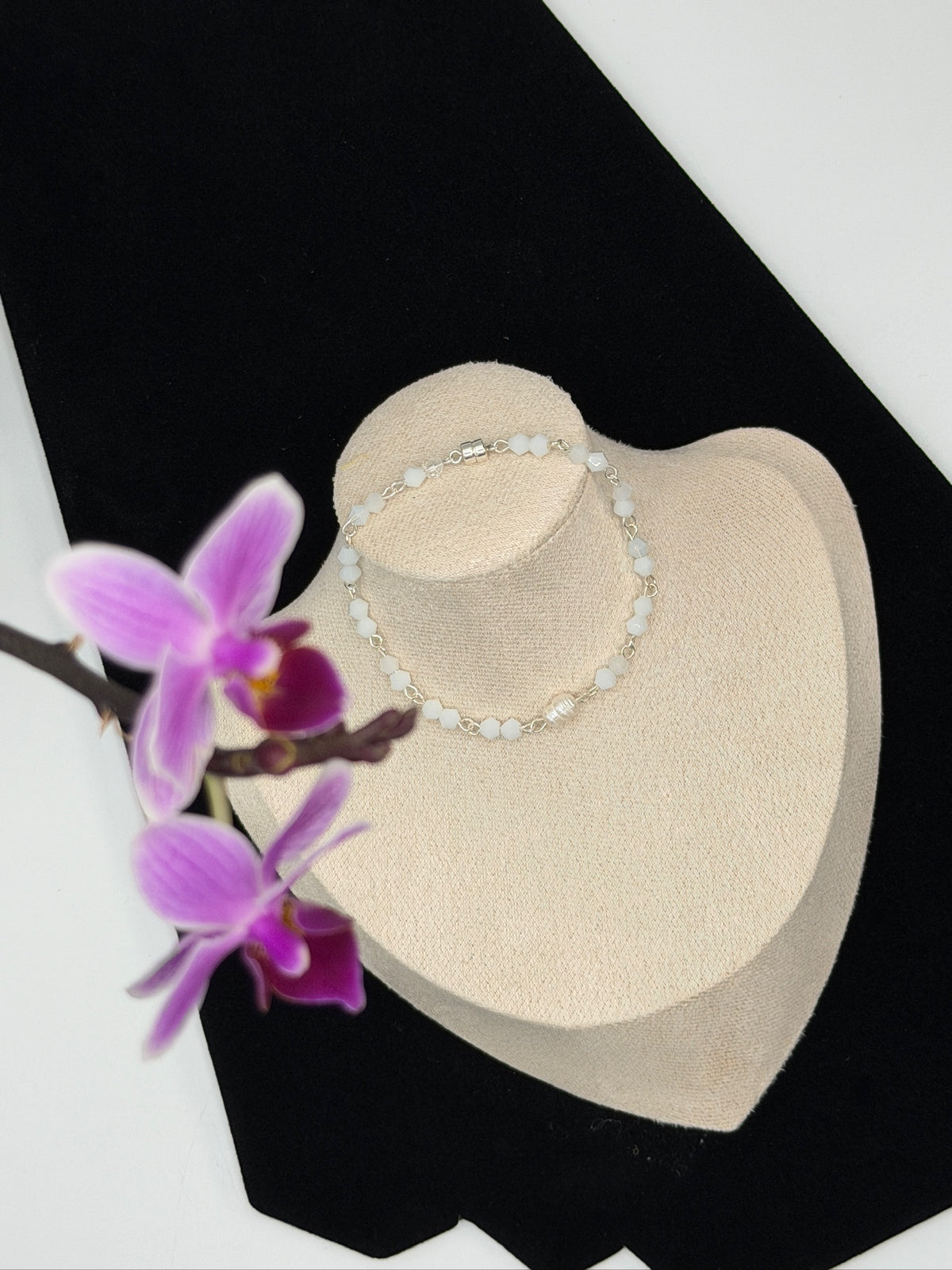 155 Pearl Magnetic Bracelet