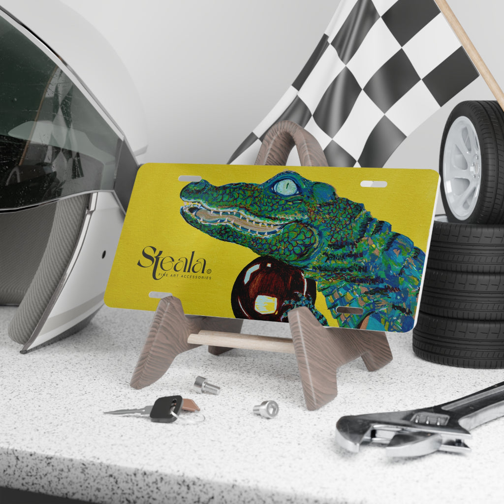 Stylish Vanity Plate with Artistic Alligator Design