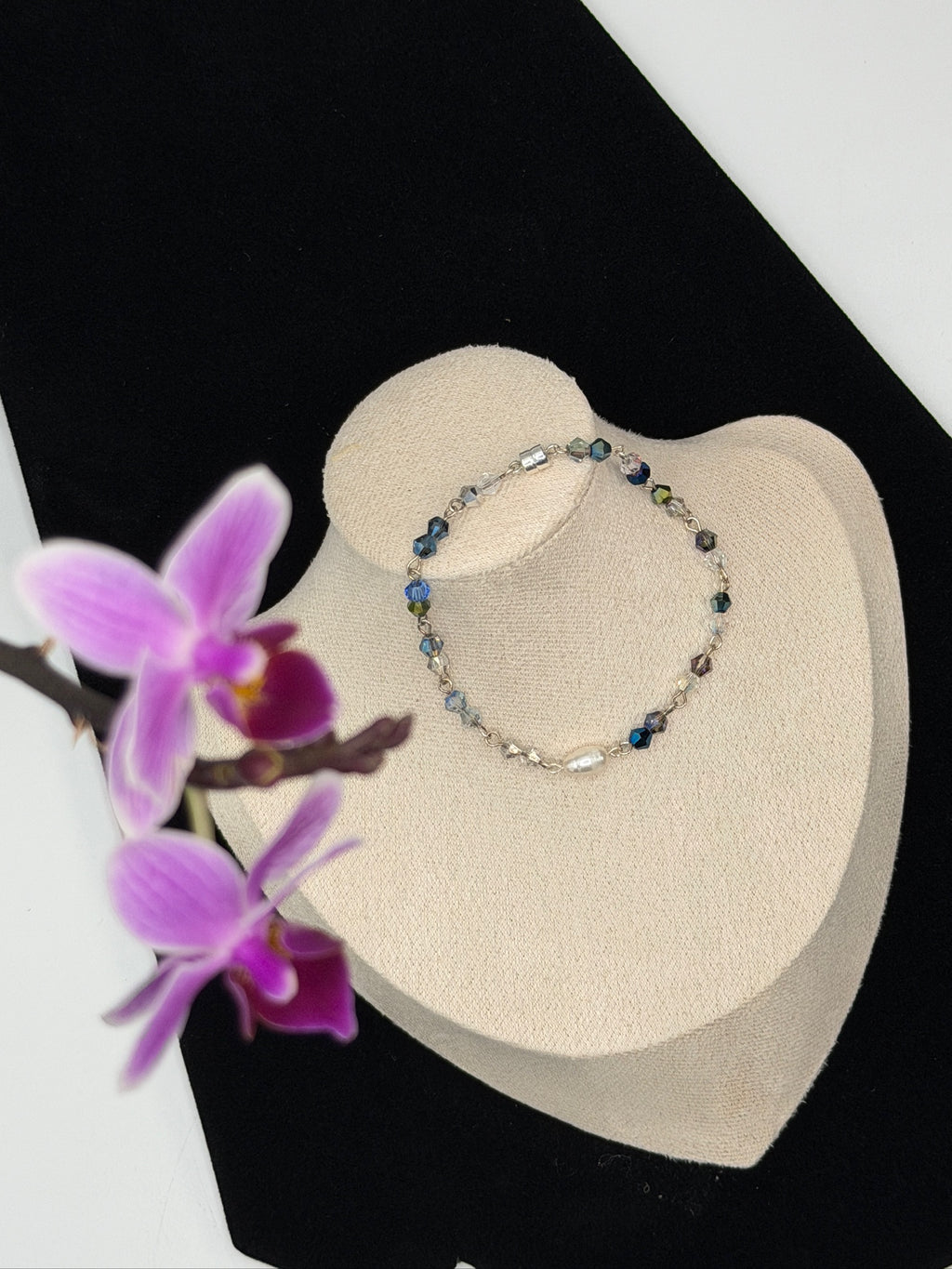 152 Pearl Magnetic Bracelet