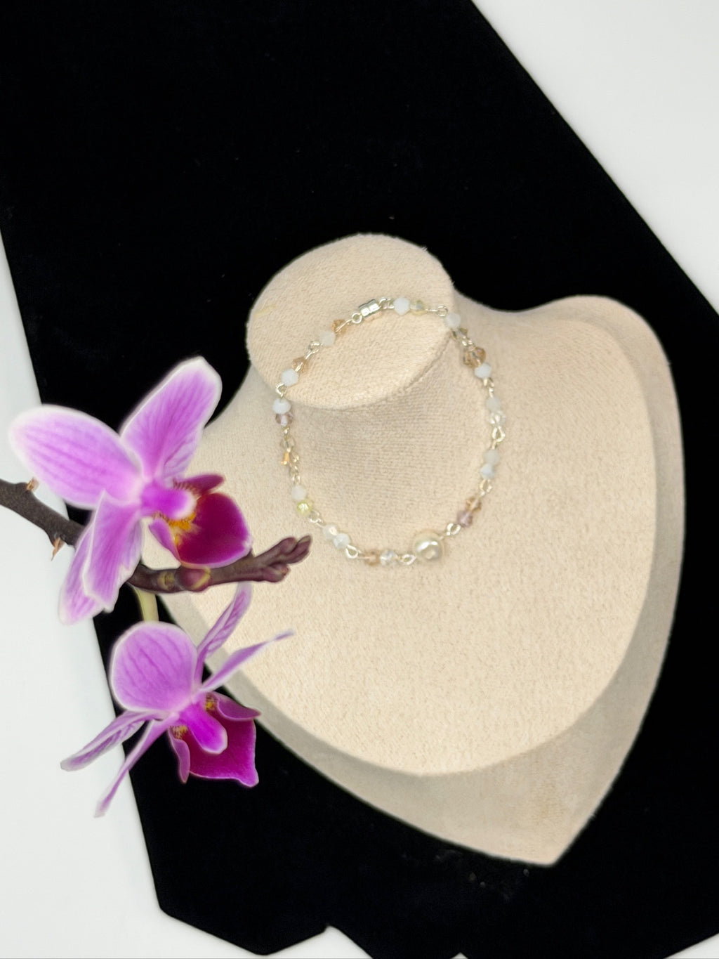 165 Pearl Magnetic Bracelet