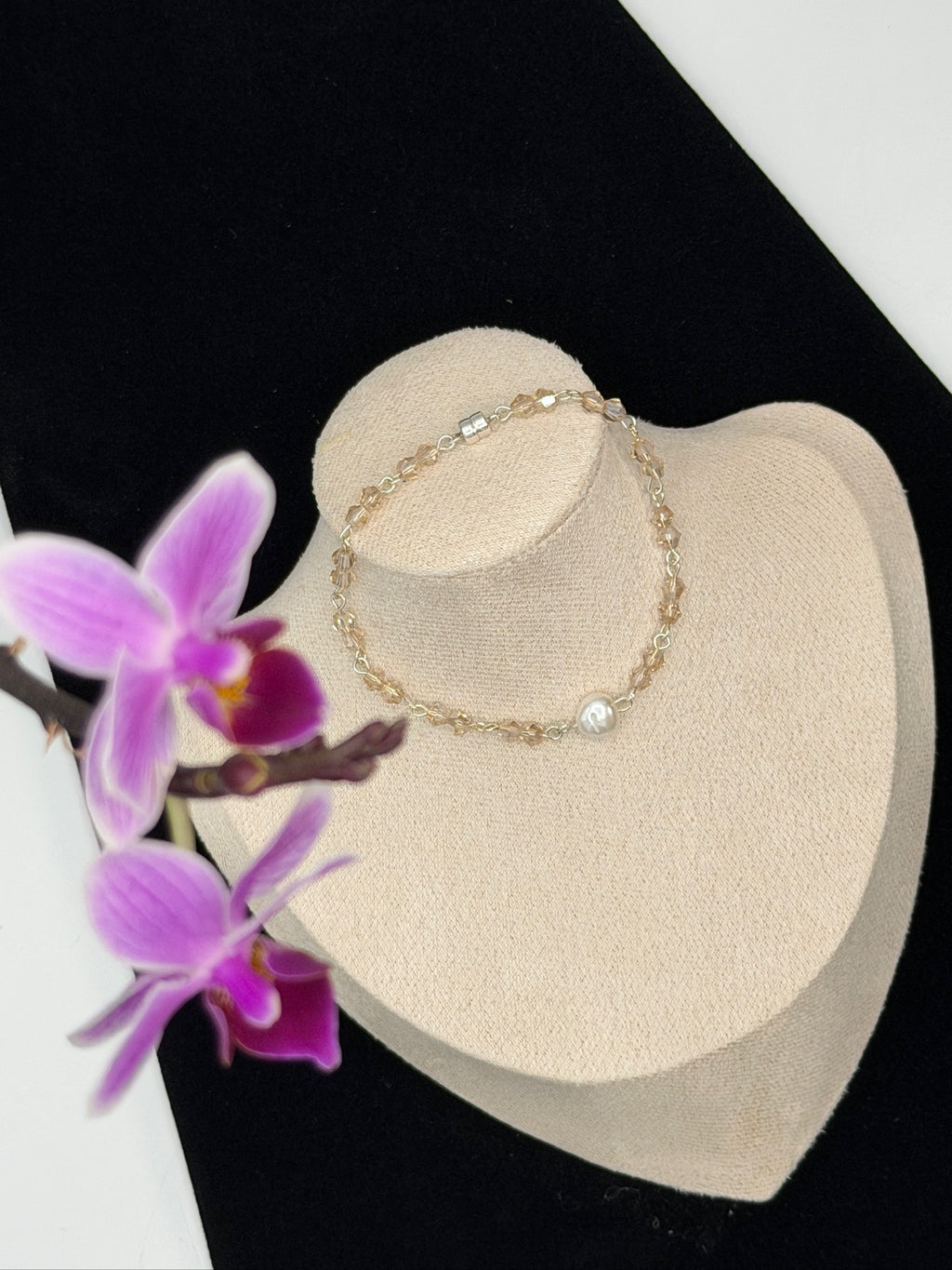 161 Pearl Magnetic Bracelet