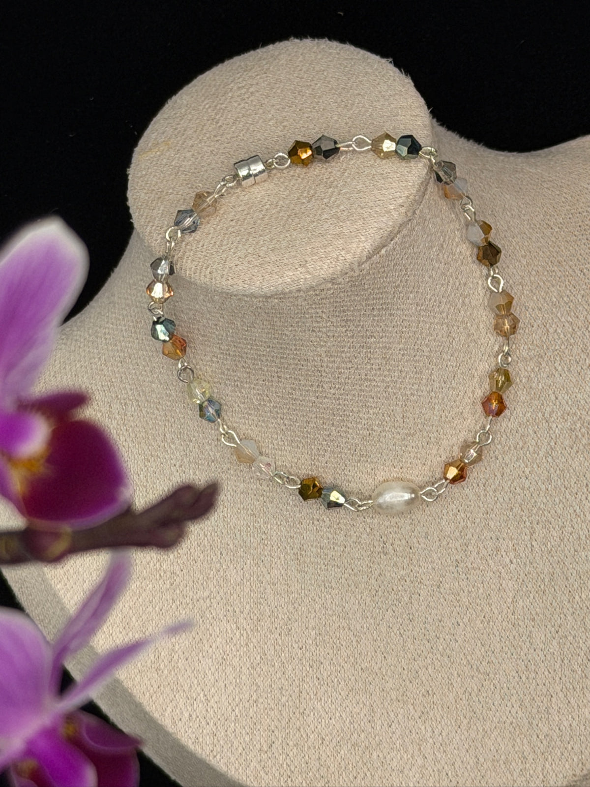 167 Magnetic Pearl Bracelet