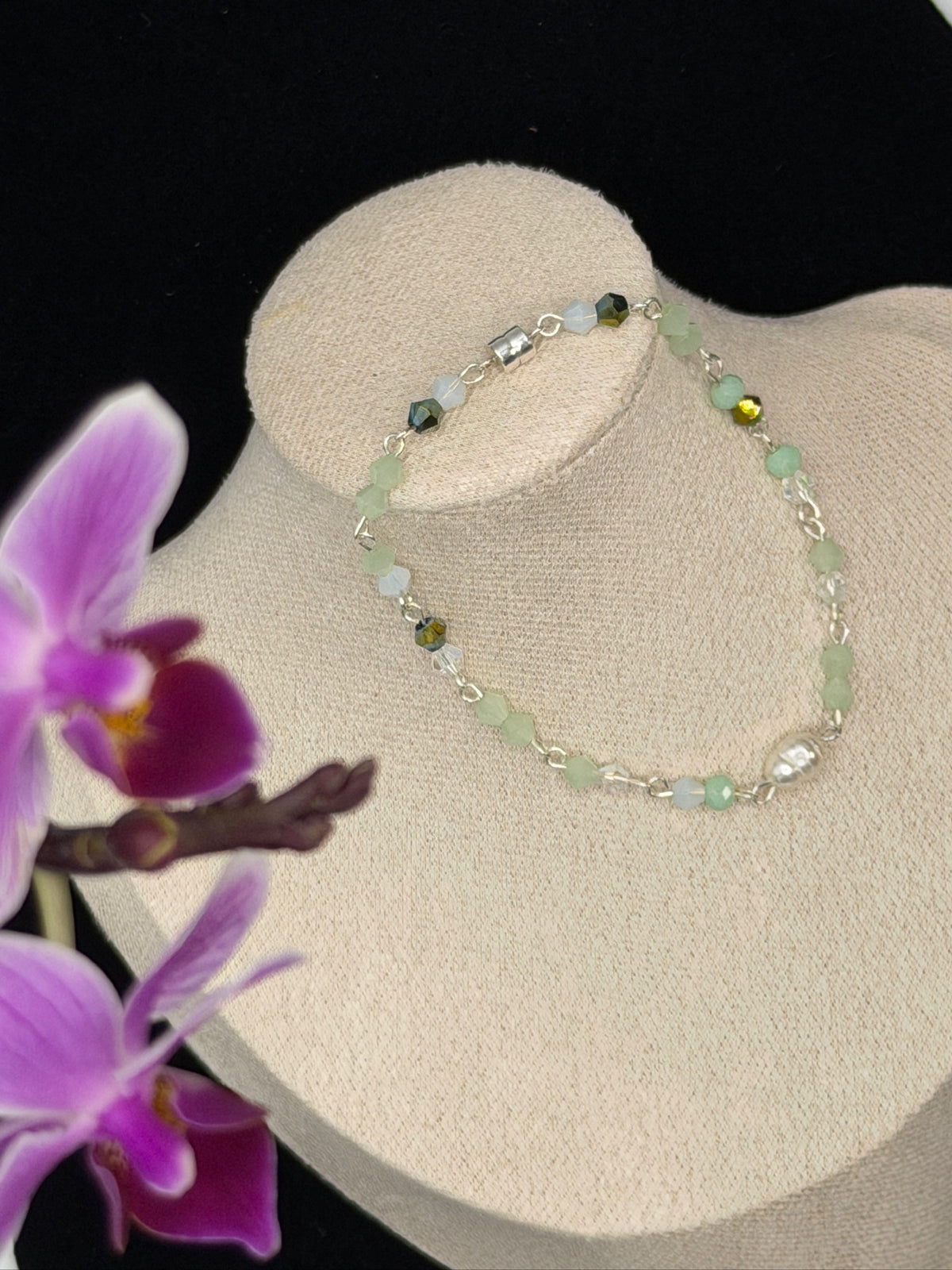160 Pearl Magnetic Bracelet