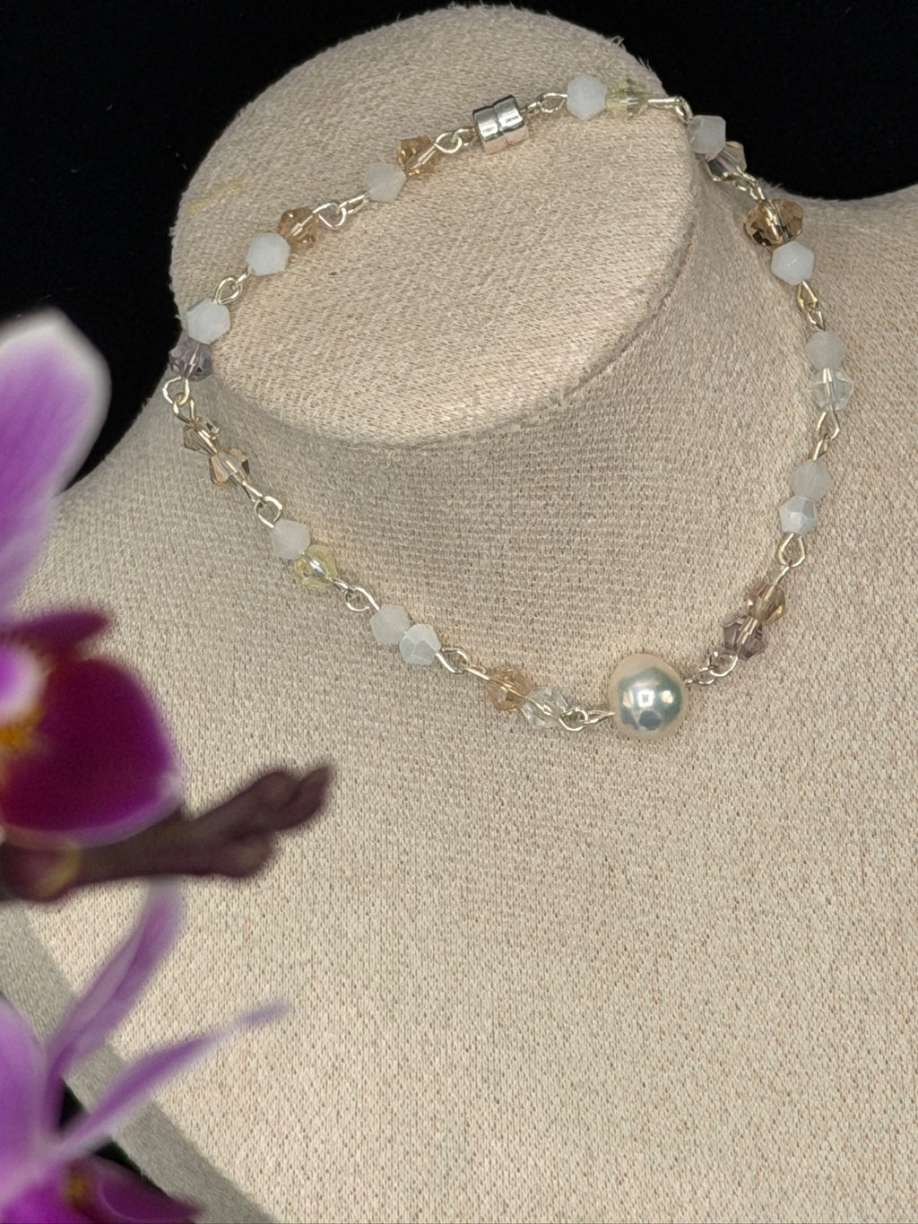 165 Pearl Magnetic Bracelet