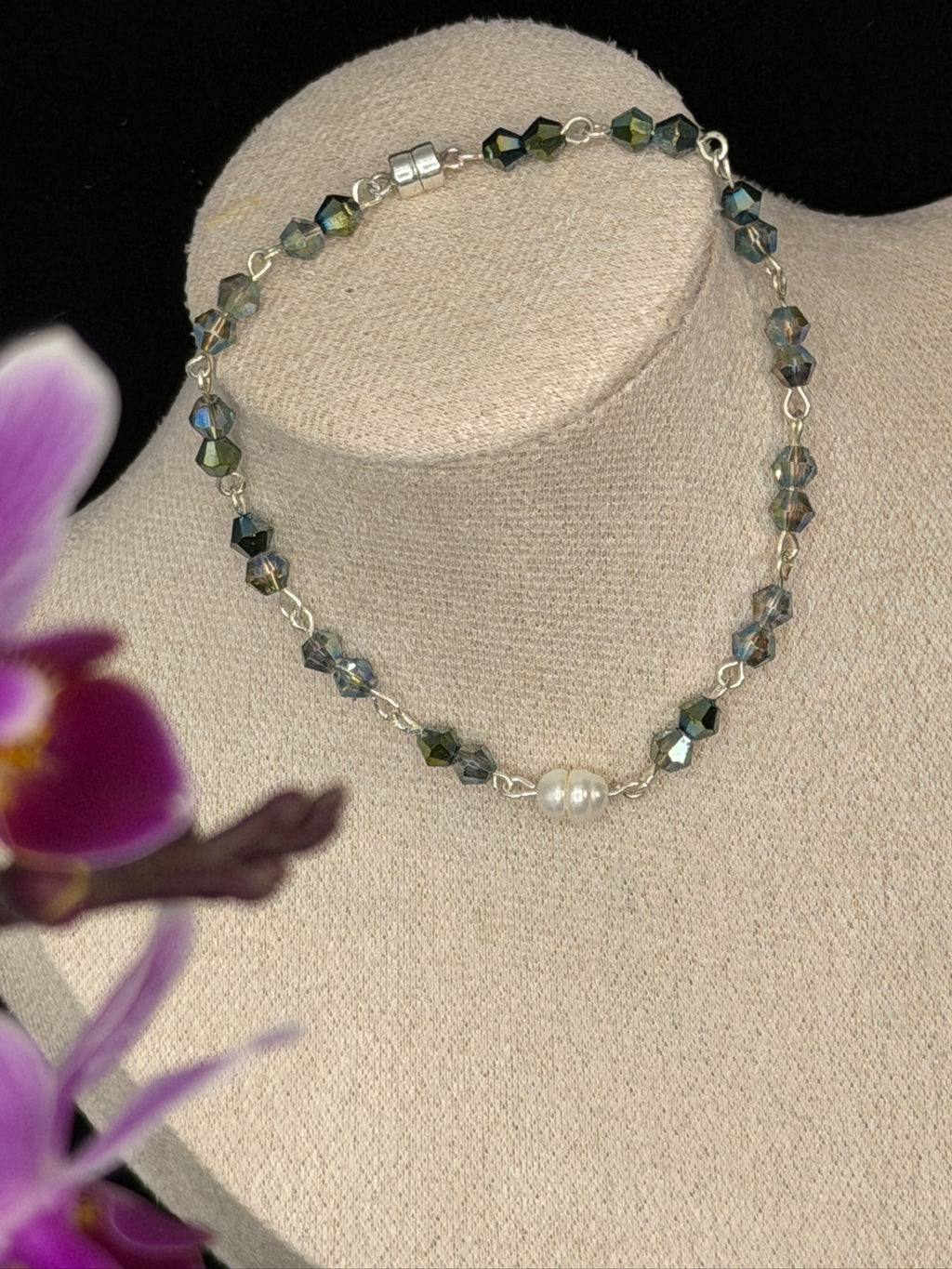 168 Magnetic Pearl Bracelet