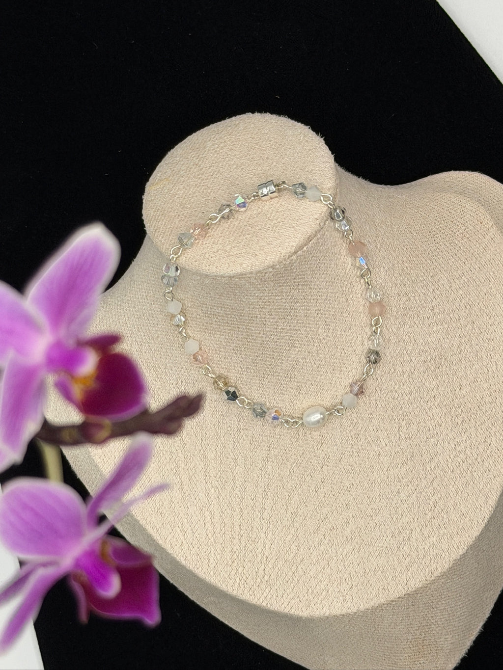 162 Pearl Magnetic Bracelet