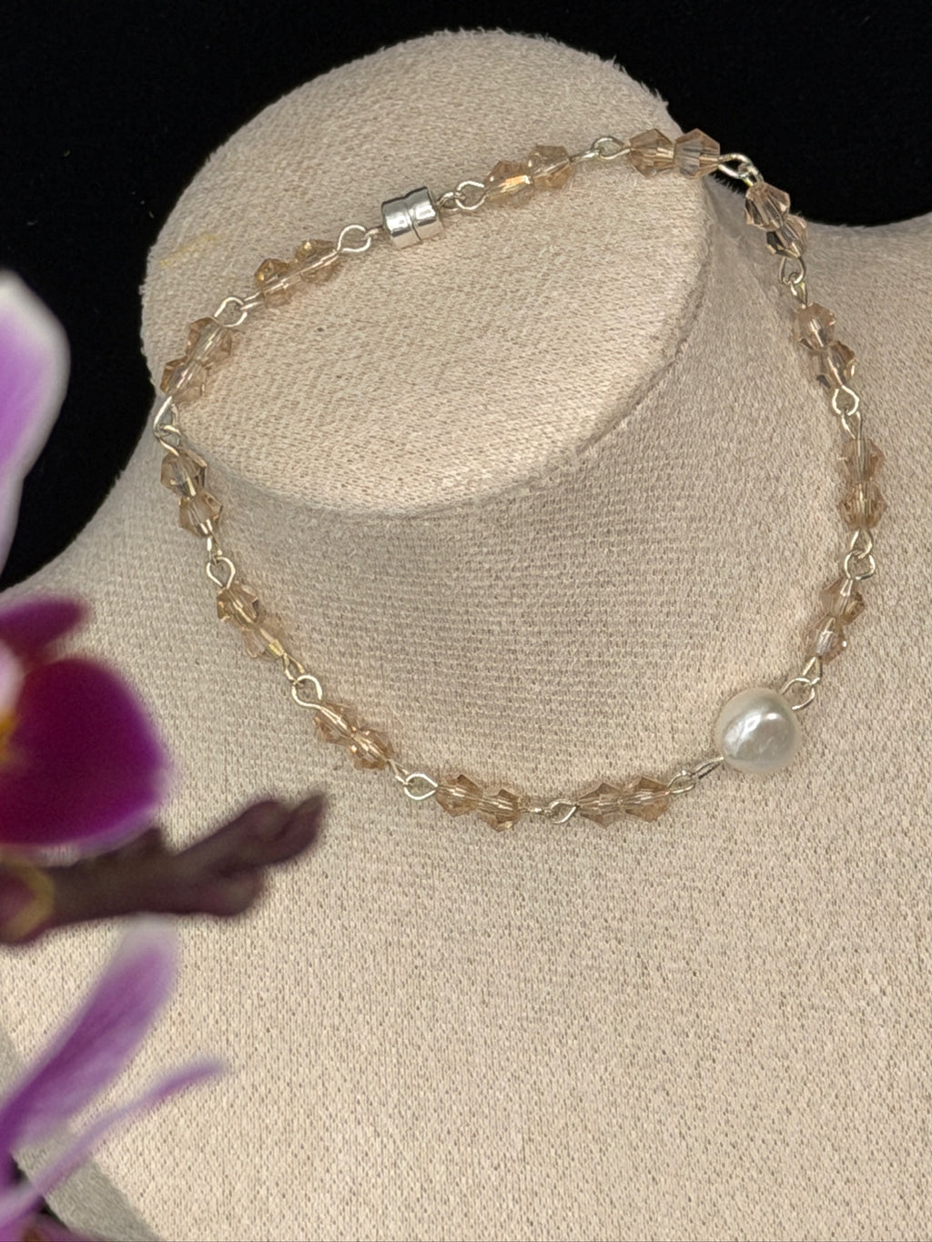 161 Pearl Magnetic Bracelet