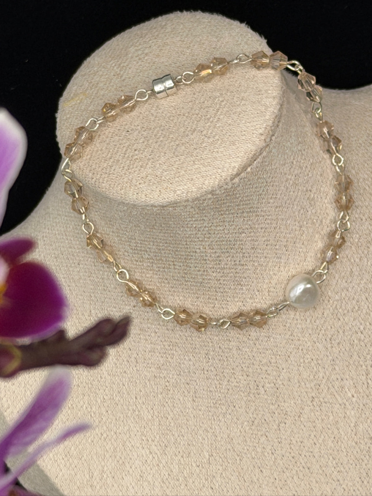 161 Pearl Magnetic Bracelet