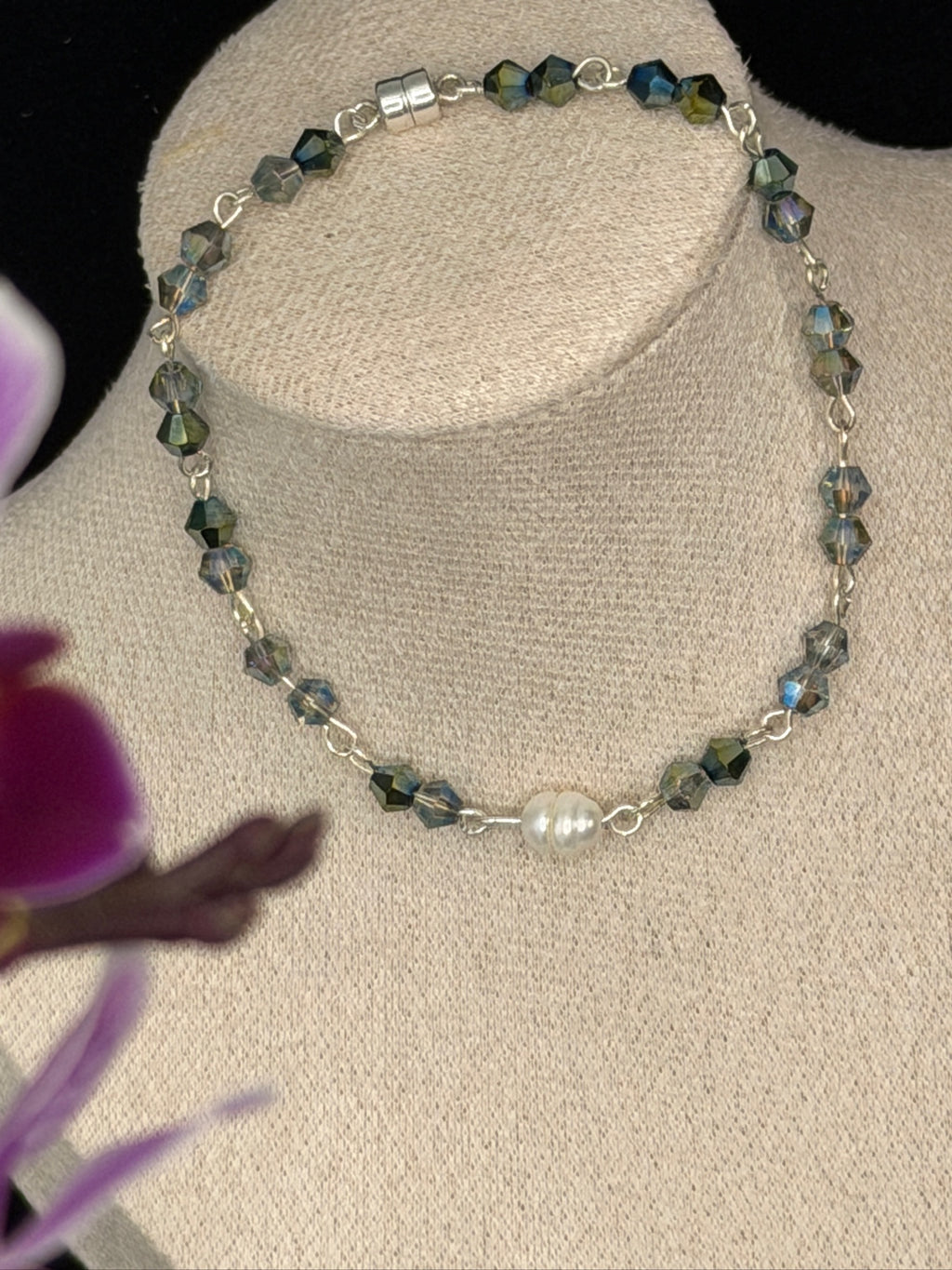 168 Magnetic Pearl Bracelet