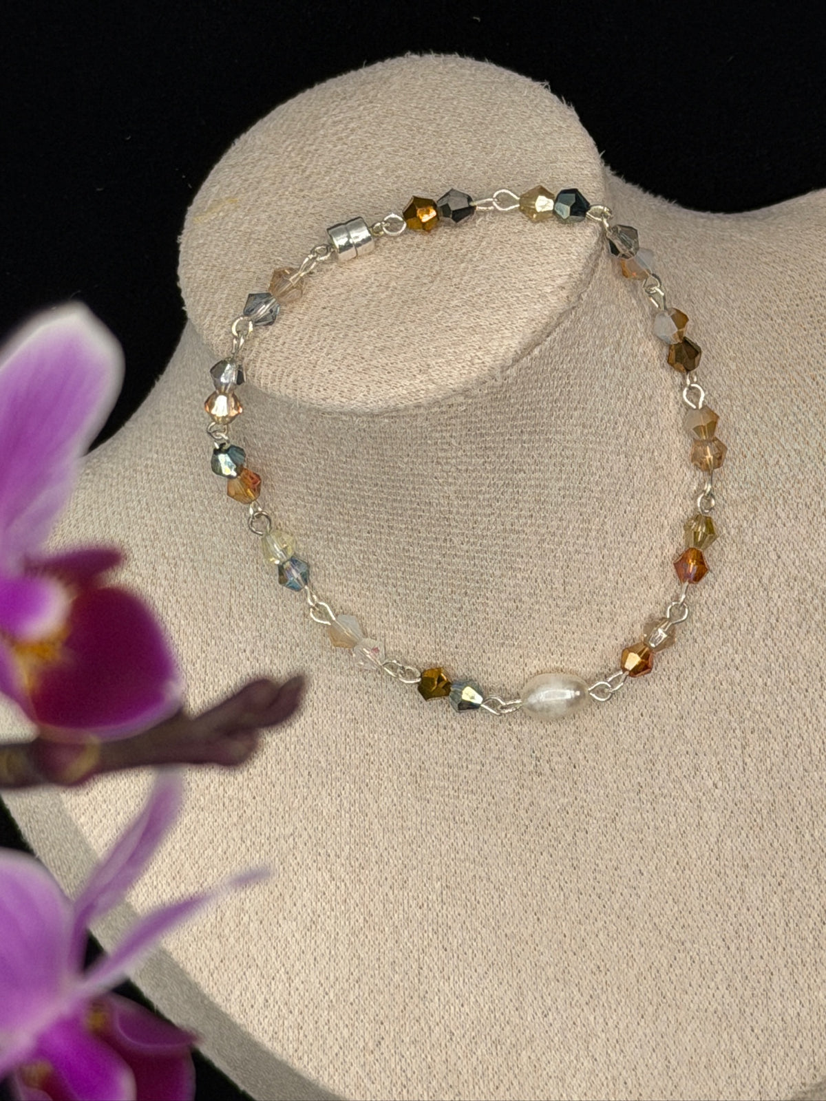 167 Magnetic Pearl Bracelet