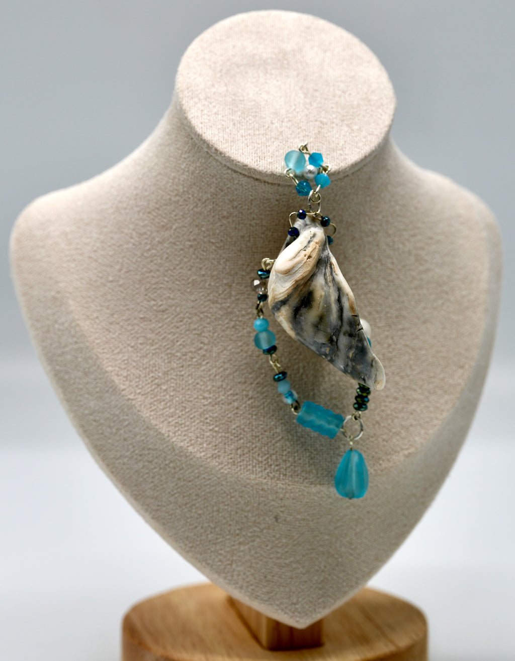 Blue with White Pearl Shell and Crystal Pendant (Set)