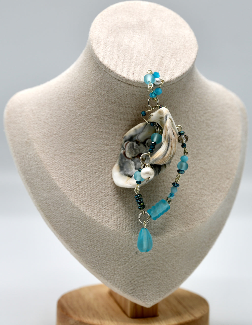 Blue with White Pearl Shell and Crystal Pendant (Set)