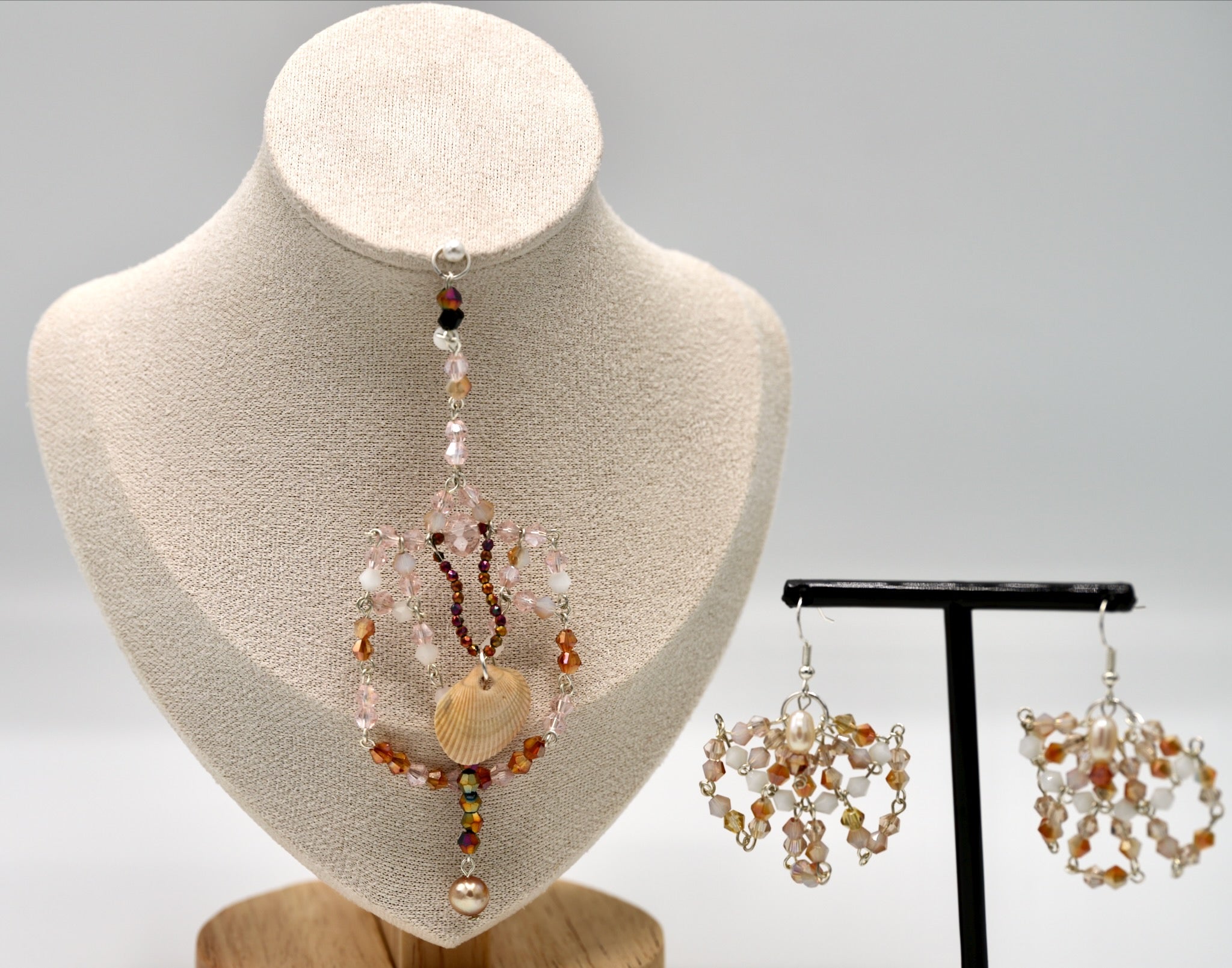 Spoonbill Pendant Set