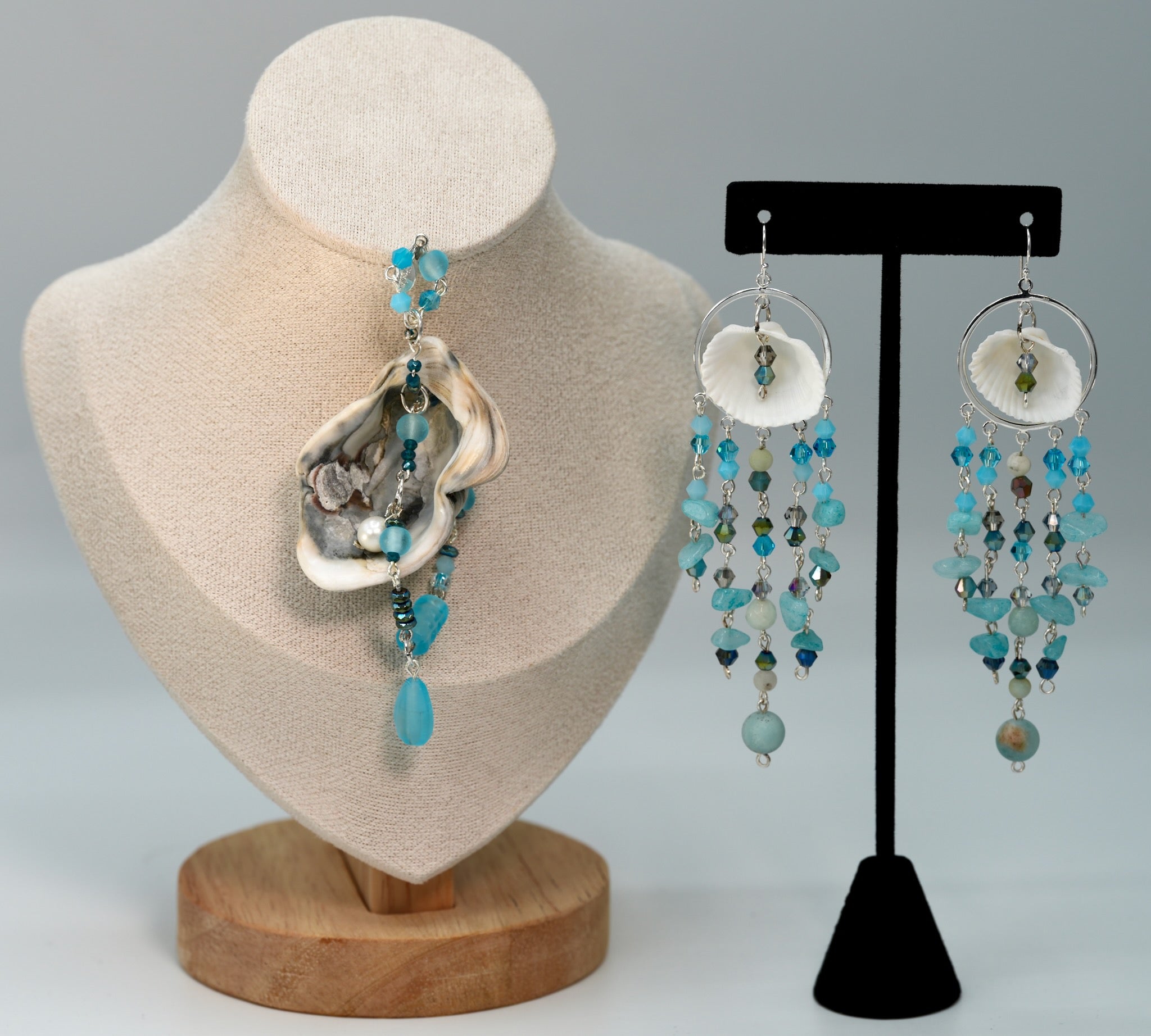 Blue with White Pearl Shell and Crystal Pendant (Set)