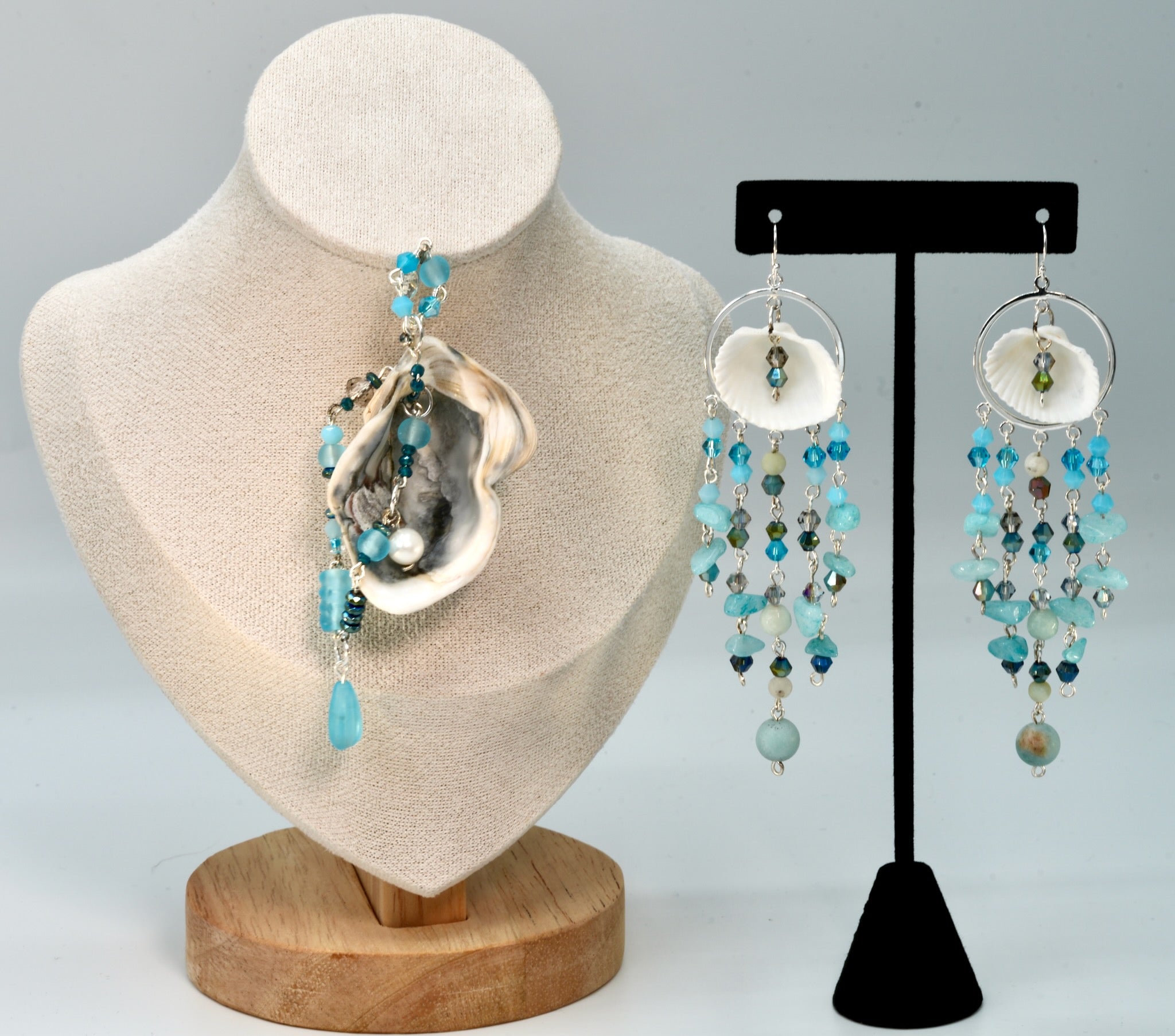 Blue with White Pearl Shell and Crystal Pendant (Set)