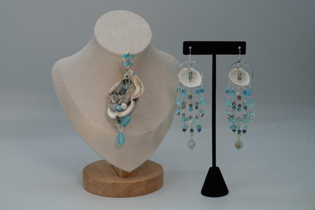 Blue with White Pearl Shell and Crystal Pendant (Set)