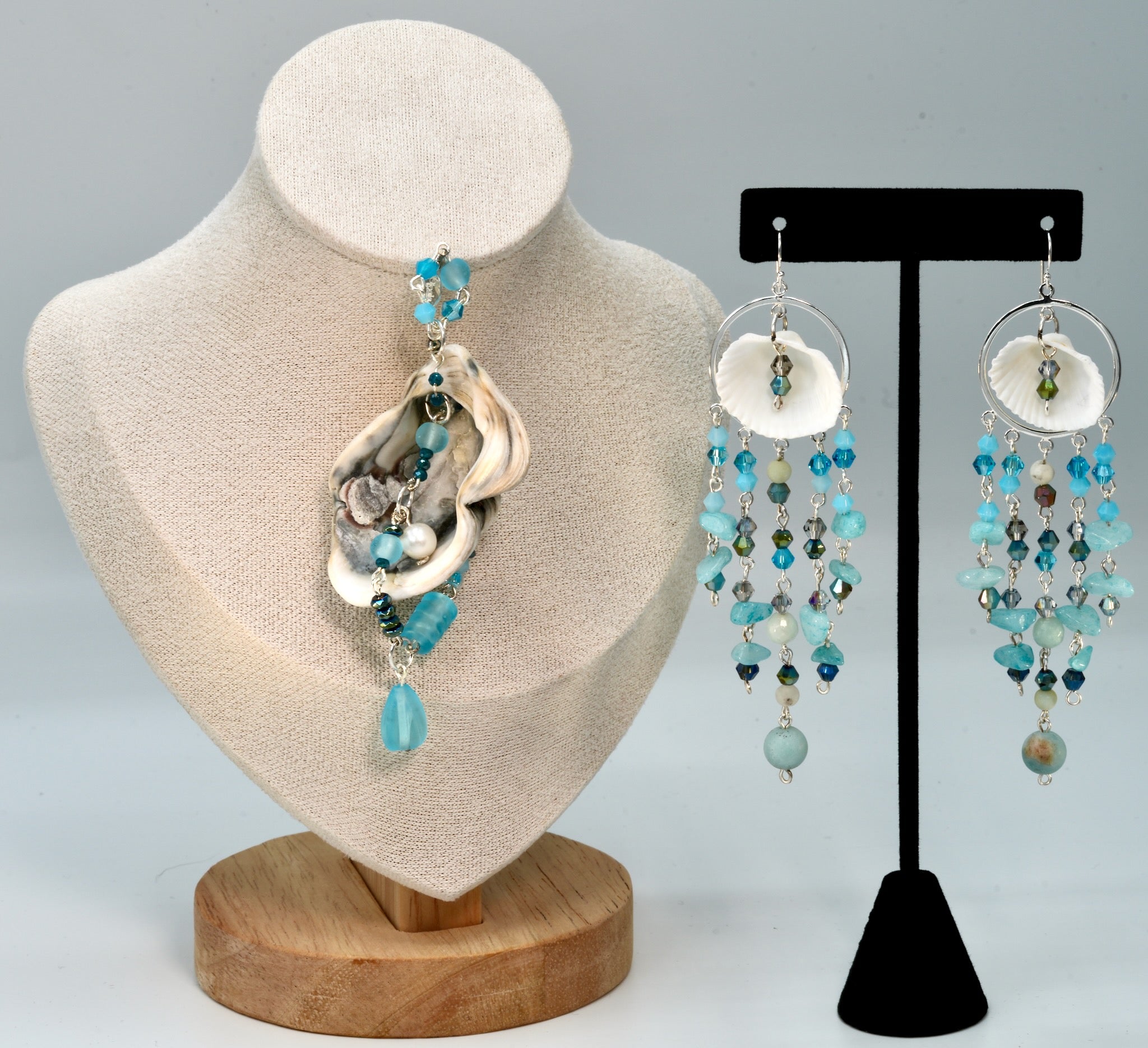 Blue with White Pearl Shell and Crystal Pendant (Set)