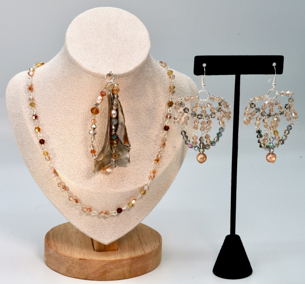 128 Shell Pendant Set