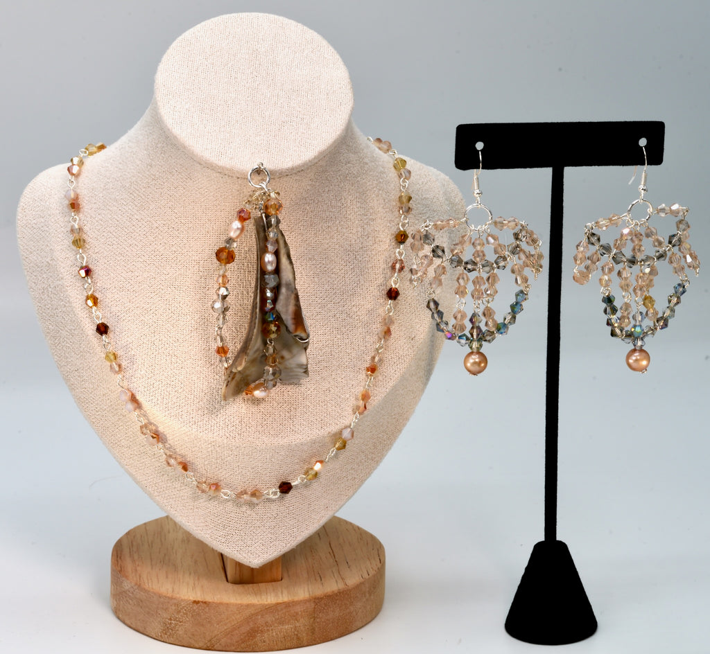 128 Shell Pendant Set