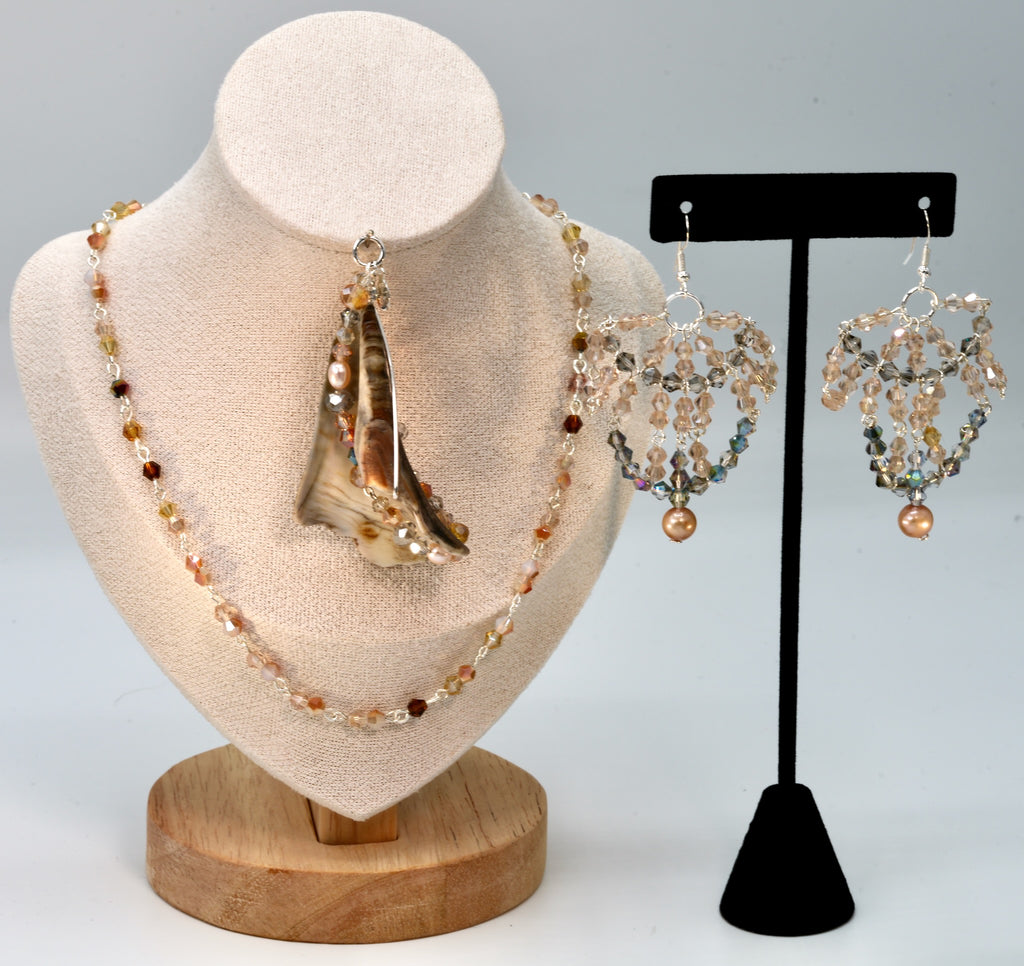 128 Shell Pendant Set