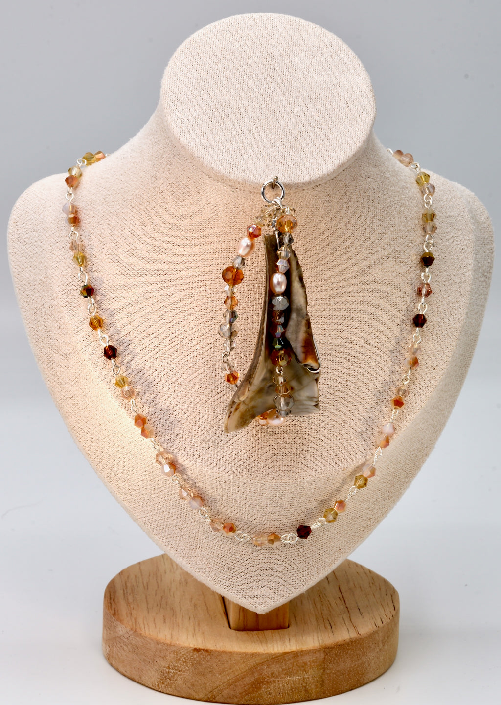 128 Shell Pendant Set