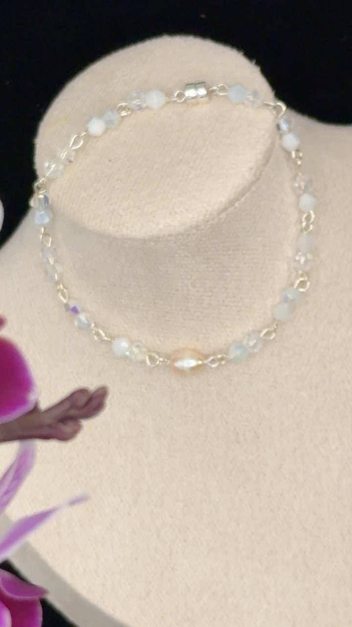 169 Magnetic Pearl Bracelet