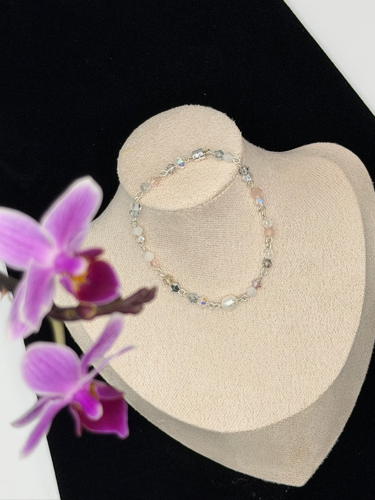 162 Pearl Magnetic Bracelet