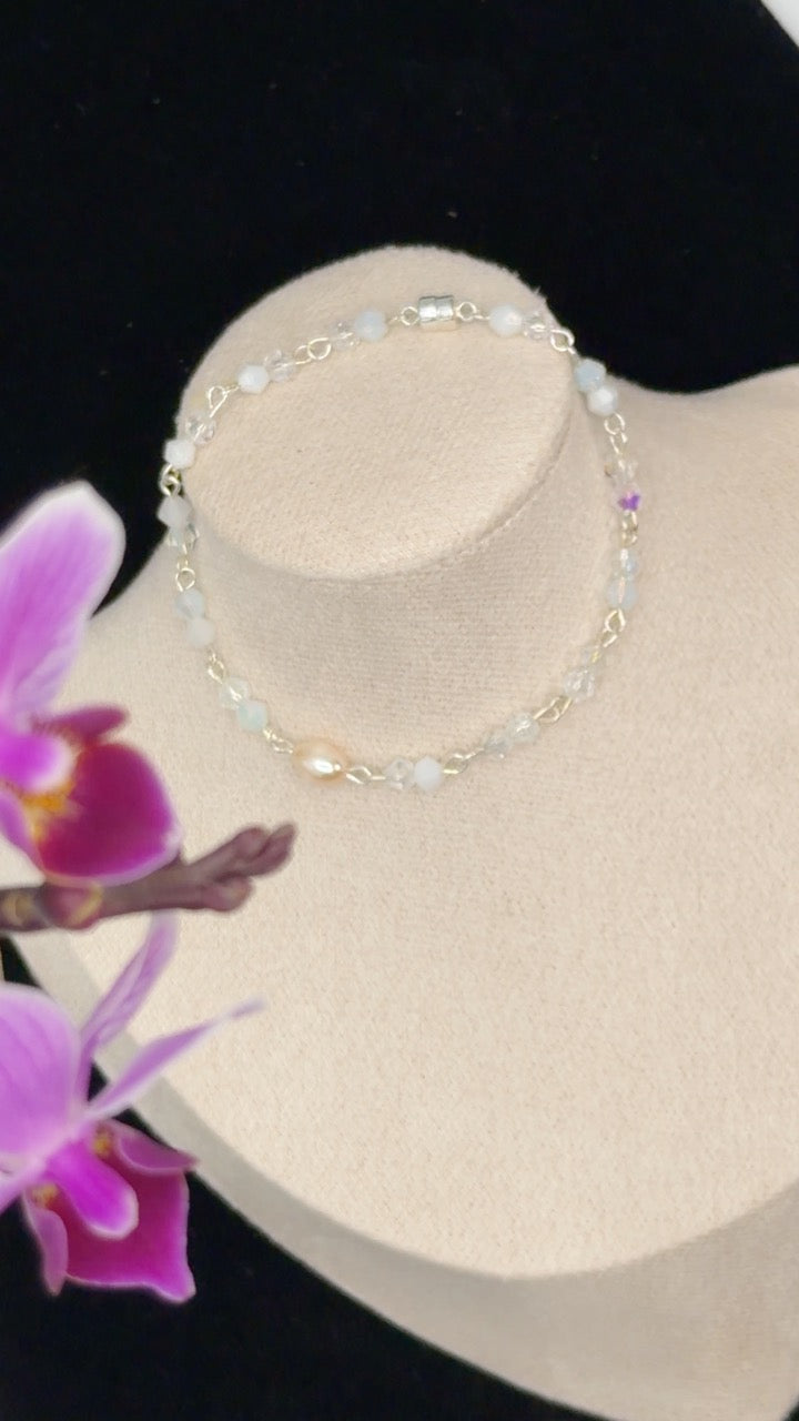 169 Magnetic Pearl Bracelet