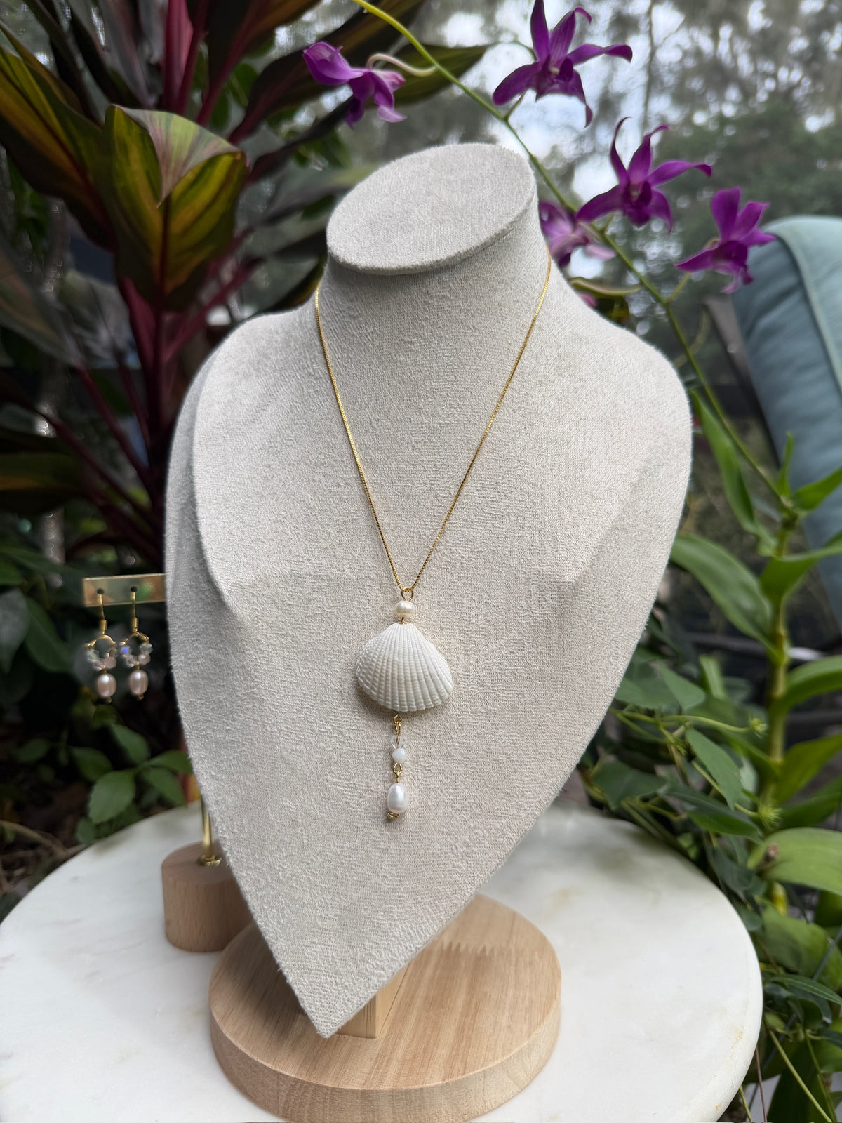 141 Shell Pendant Only