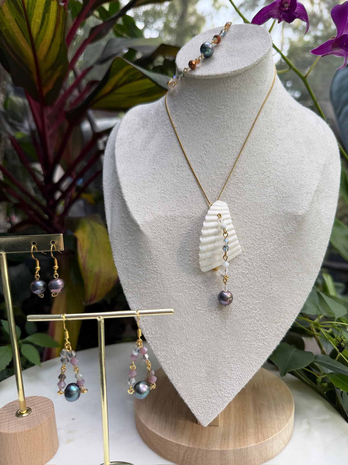 133 Shell Pendant Only