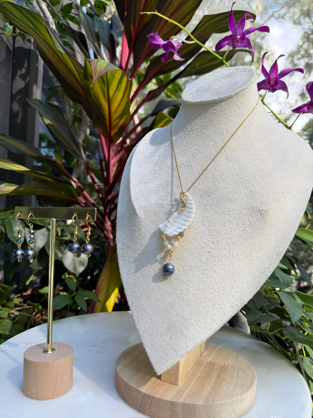 133 Shell Pendant Only