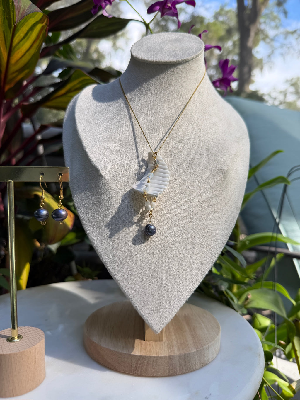 133 Shell Pendant Only
