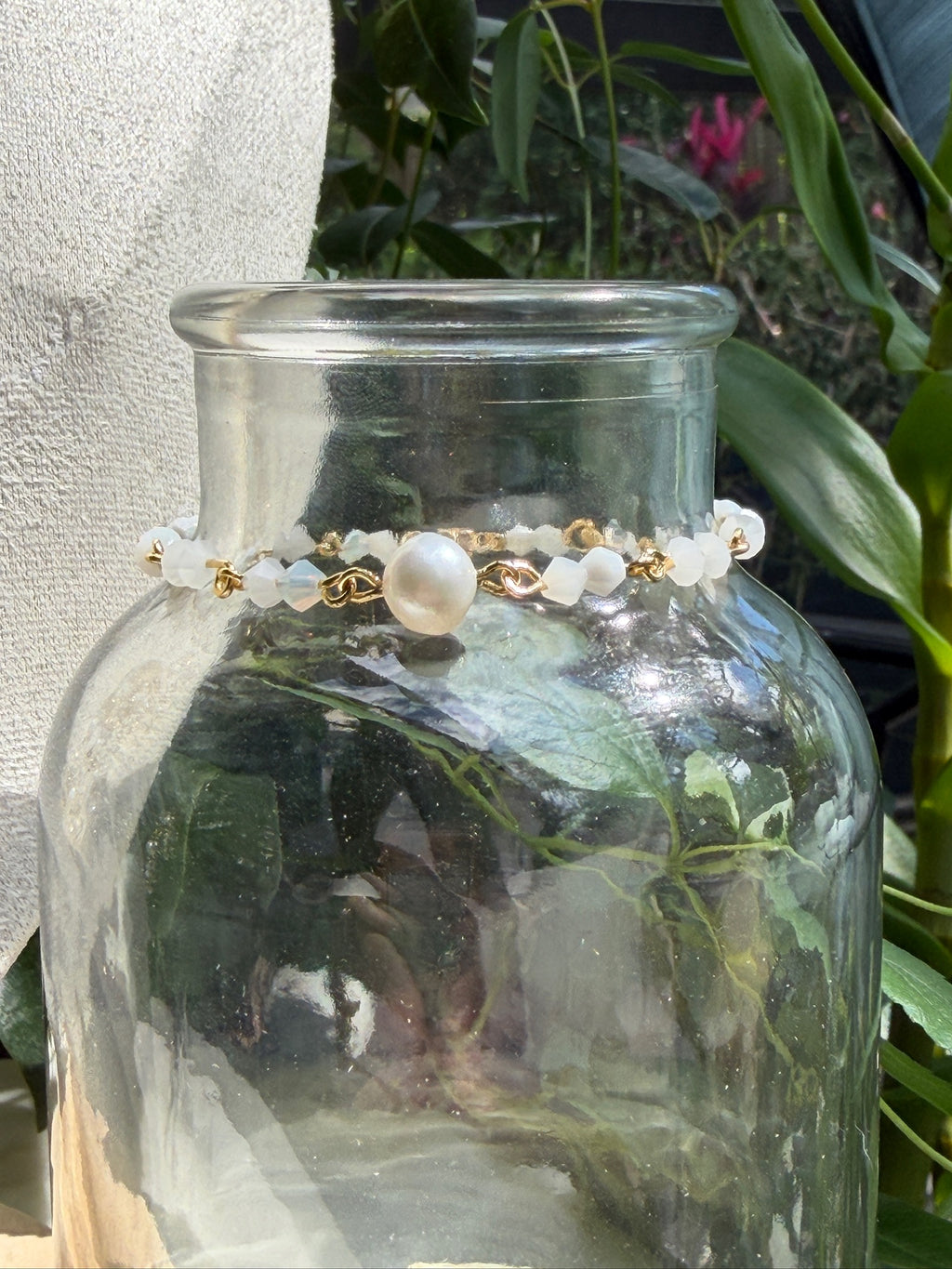 142 Pearl Magnetic Bracelet