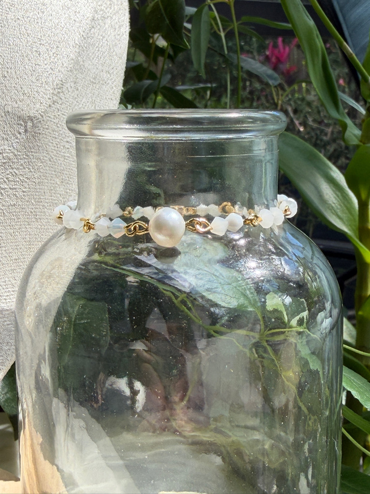142 Pearl Magnetic Bracelet