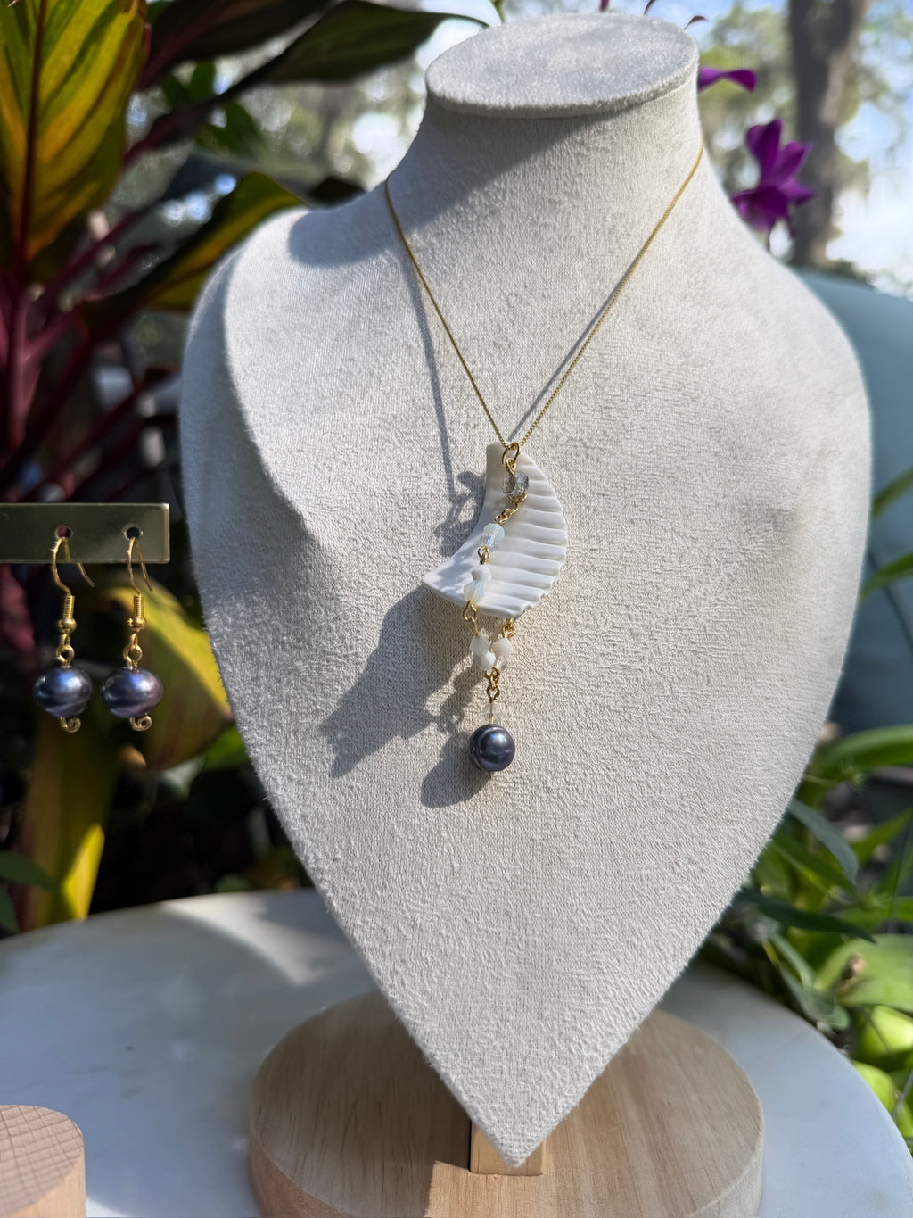 133 Shell Pendant Only