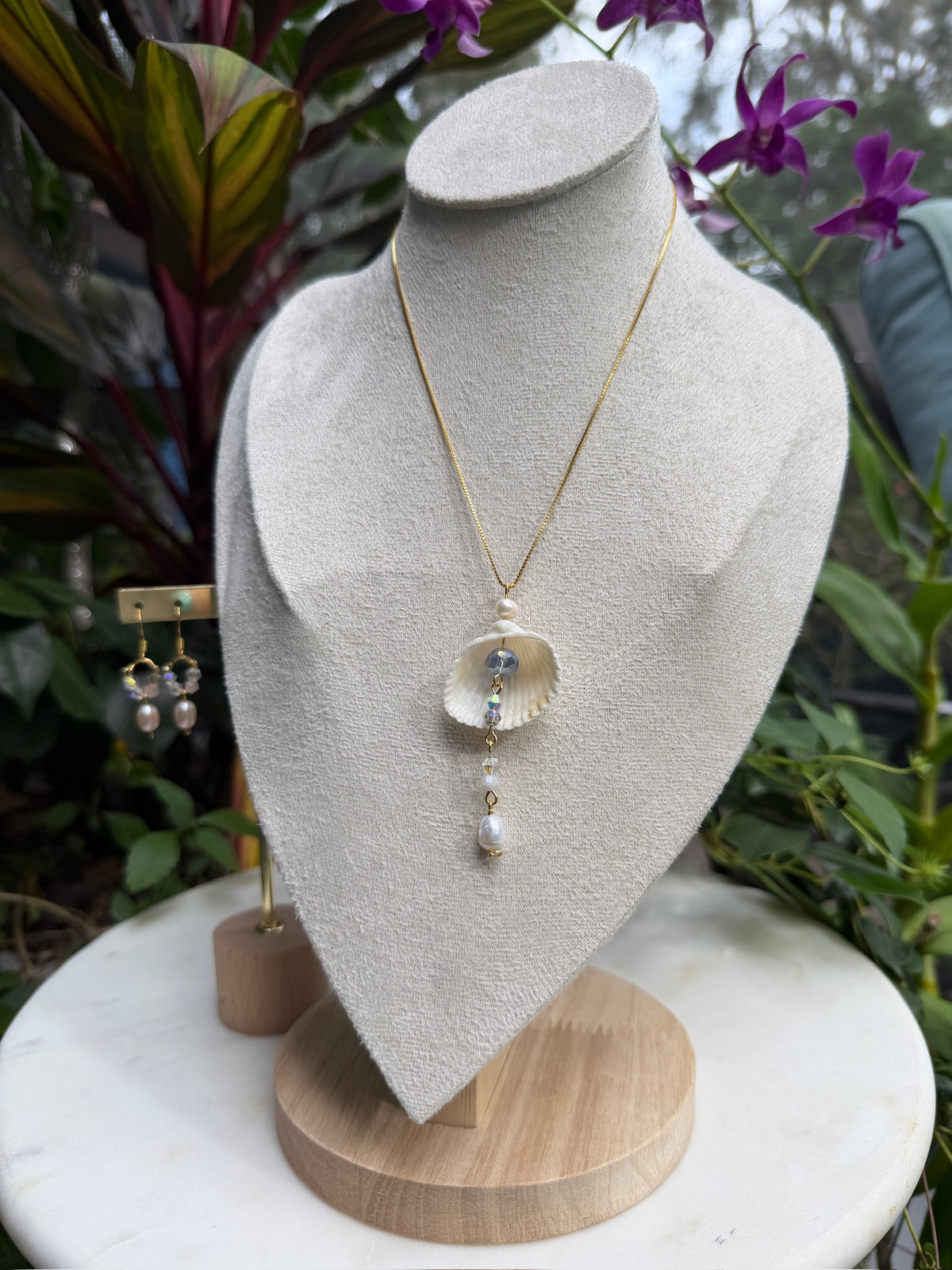 141 Shell Pendant Only