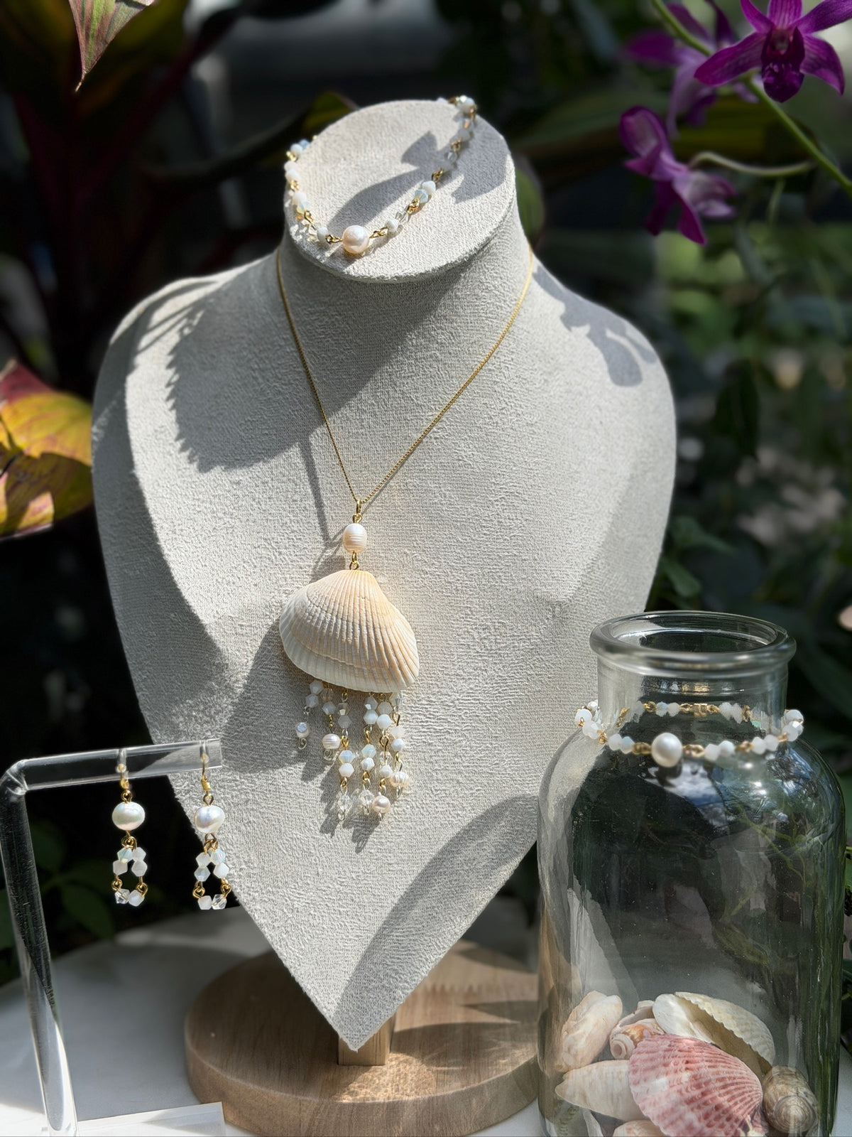 137 Shell Pendant Only