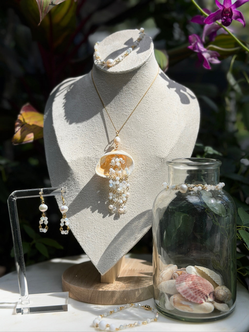 137 Shell Pendant Only