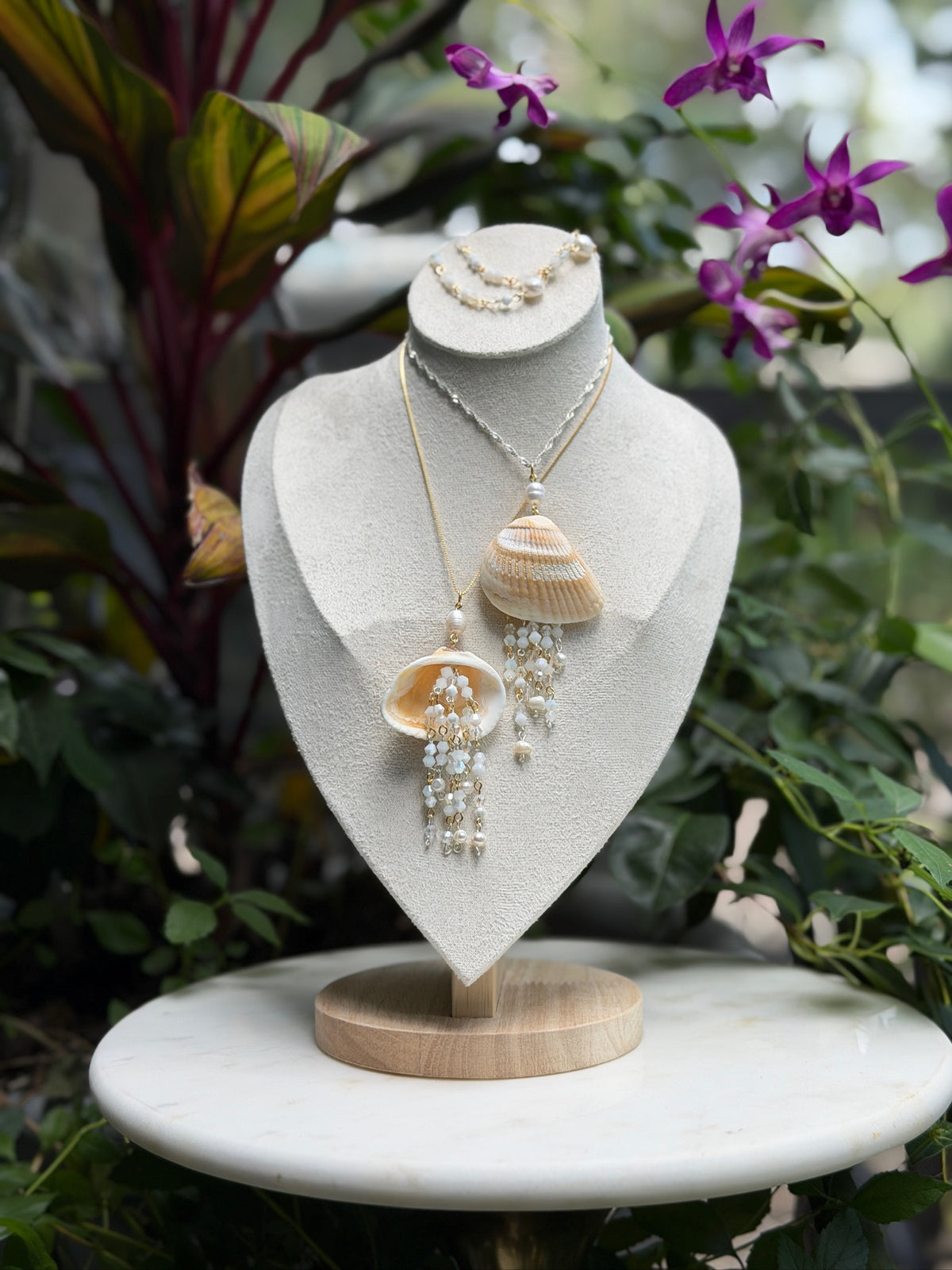 137 Shell Pendant Only