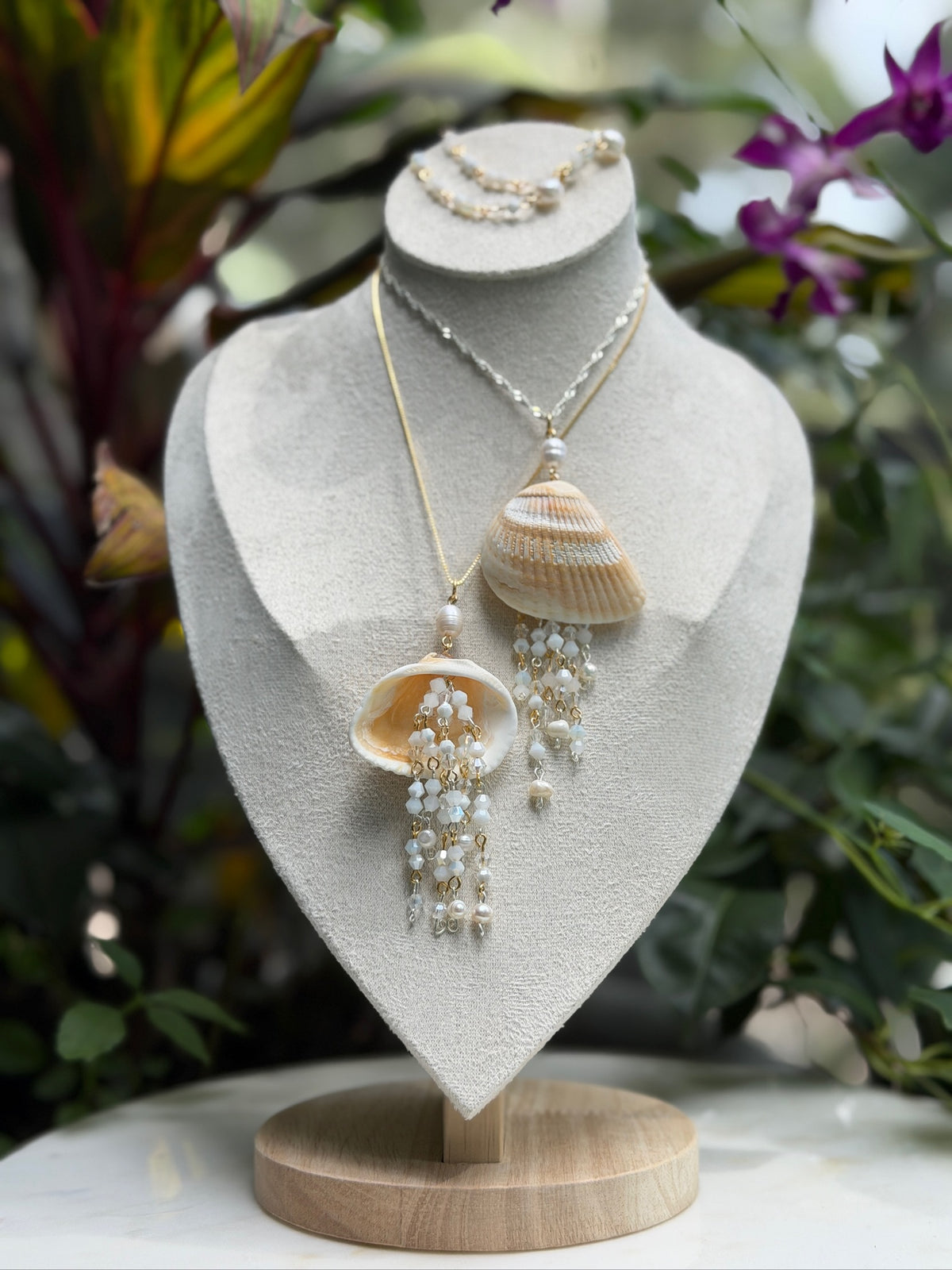 137 Shell Pendant Only